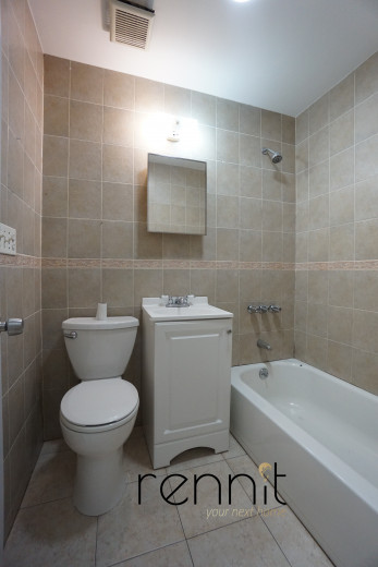 879 Park Ave, Apt 1F Image 7