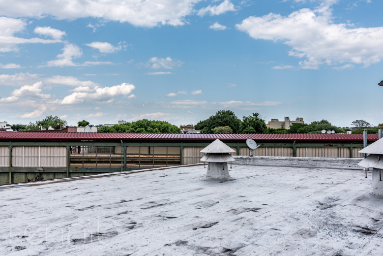 956 Hancock St, Apt 3R Image 7