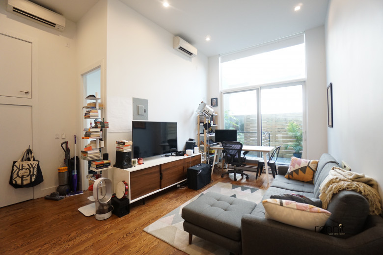 141 Metropolitan Ave, Apt 1A Image 1