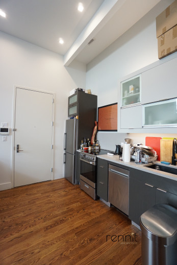 141 Metropolitan Ave, Apt 1A Image 12