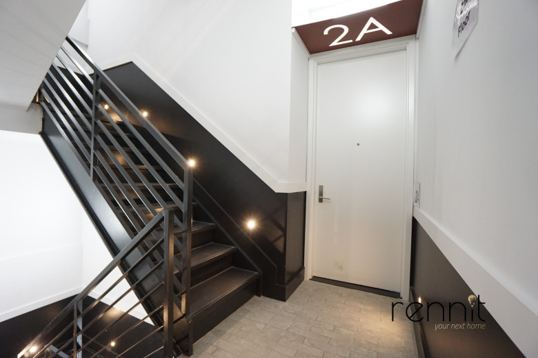 141 Metropolitan Ave, Apt 1A Image 16