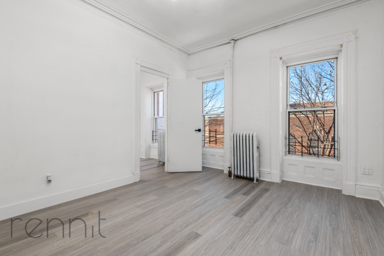 798 Lafayette Ave, Apt 2 Image 4