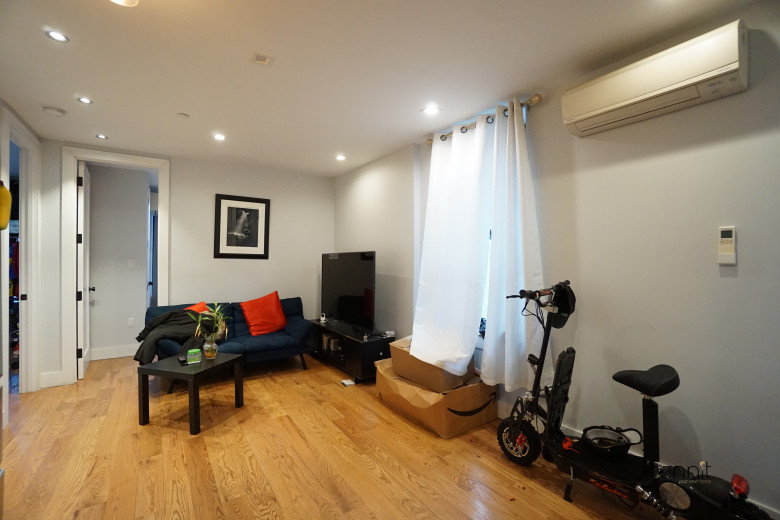 1160 Rogers Ave #2F., Apt Brooklyn Image 6