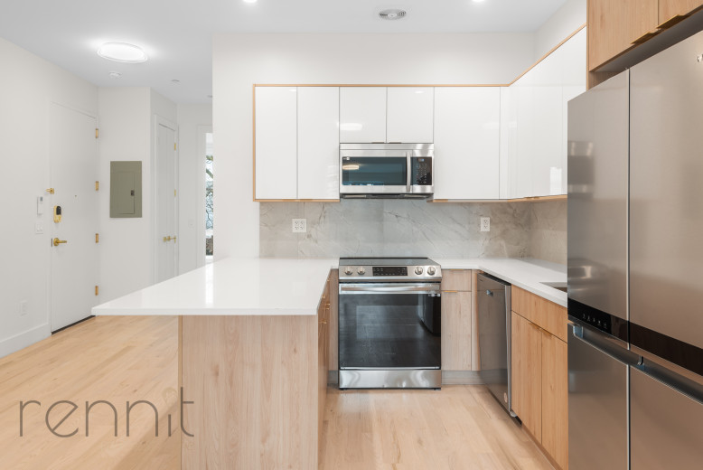 57-29 Myrtle Ave, Apt 3 Image 4