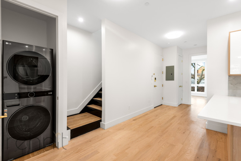 57-29 Myrtle Ave, Apt 3 Image 5