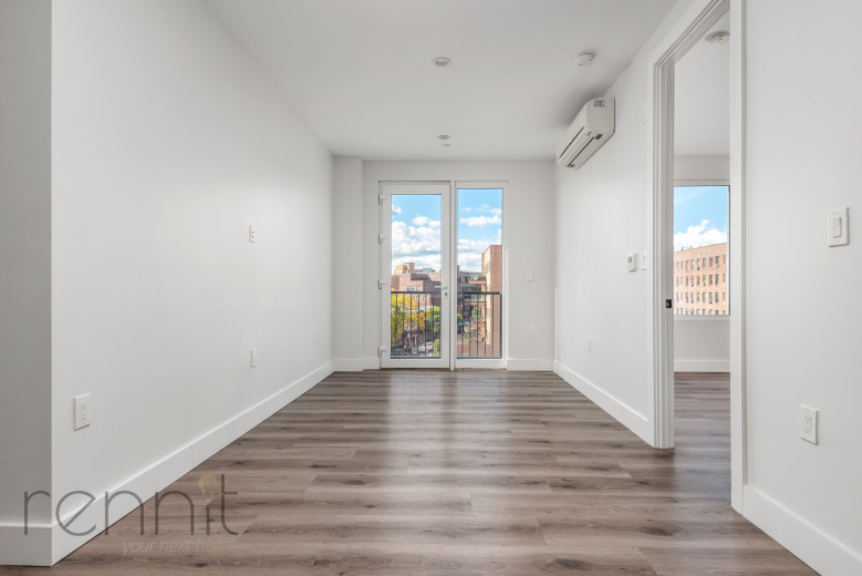 125 Kings Hwy, Apt 6B Image 7