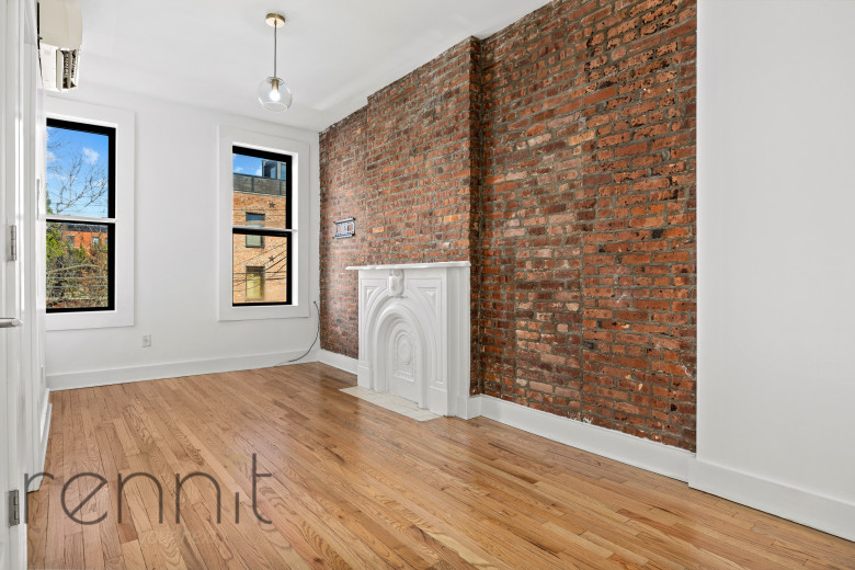 113 Dikeman St, Apt 2L Image 1