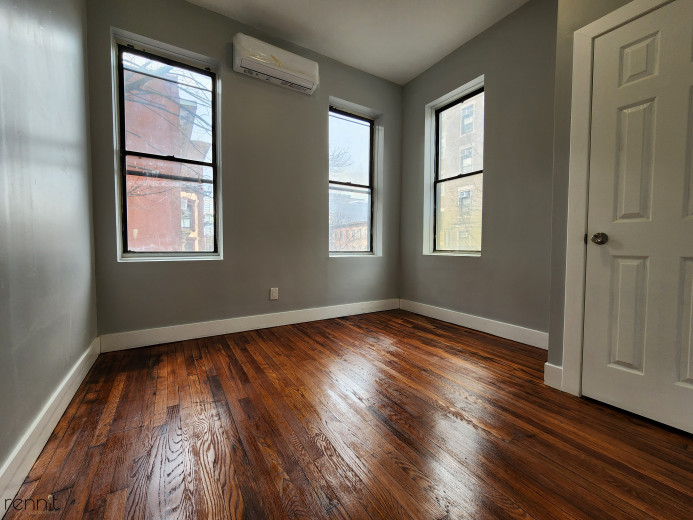 86 Lewis Ave, Apt 2R Image 7