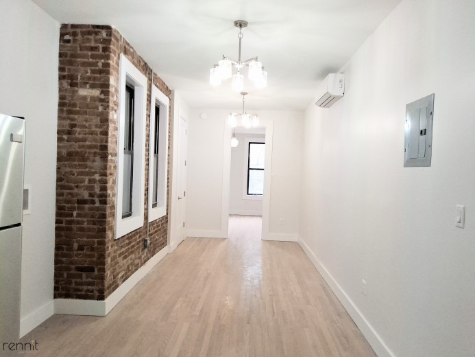 113 Dikeman St, Apt 2R Image 1