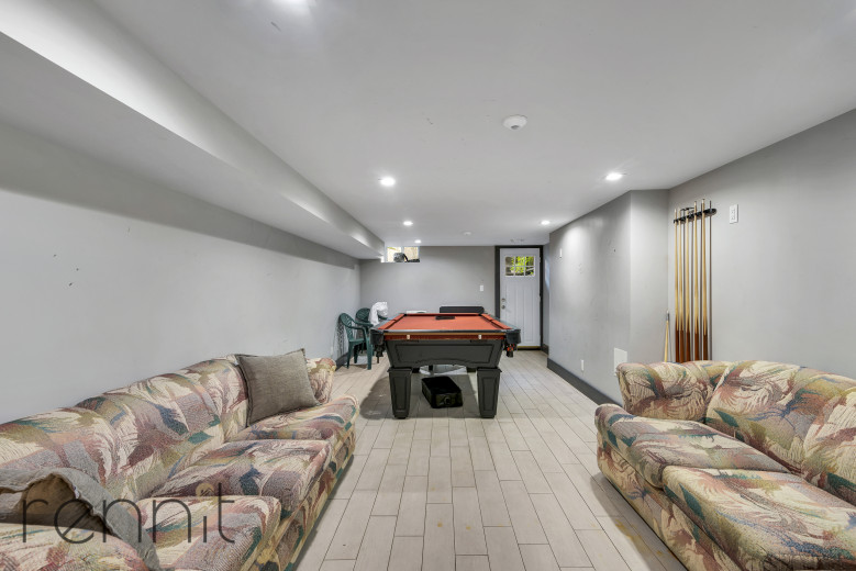 68-07 Forest Ave, Apt 2L Image 11