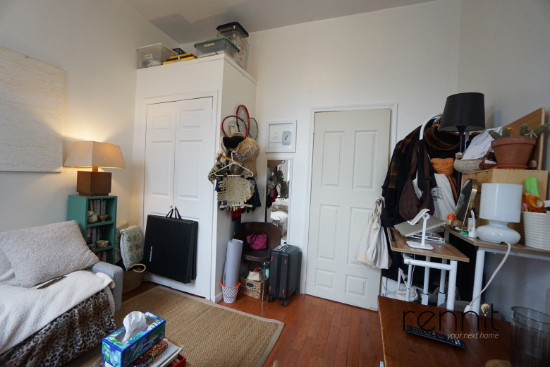 744 Myrtle Ave, Apt 2F Image 3