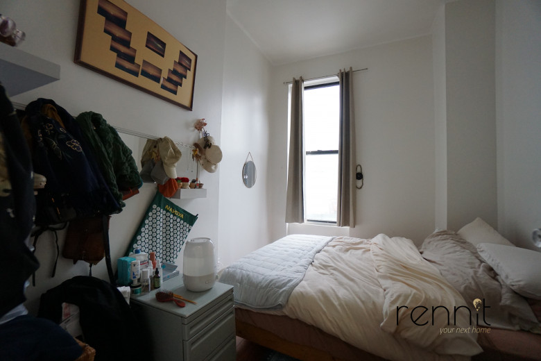 744 Myrtle Ave, Apt 2F Image 5
