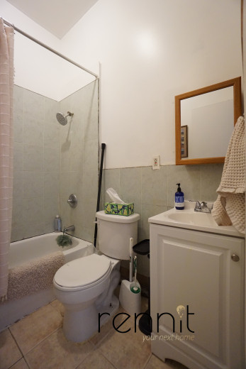 744 Myrtle Ave, Apt 2F Image 7