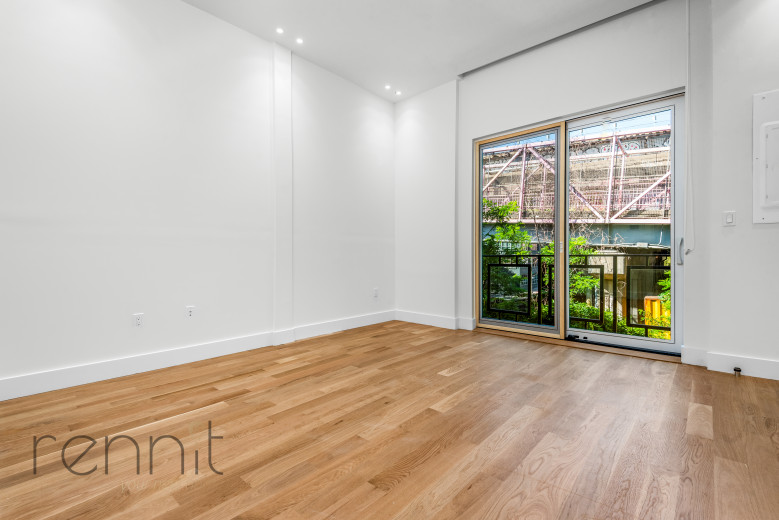 85 South 6th St, Apt 3A Image 1