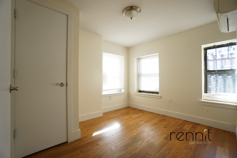 453 Franklin Ave, Apt 1A Image 1