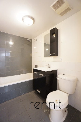 453 Franklin Ave, Apt 1A Image 6