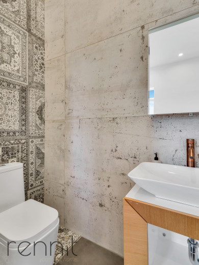 313 Wilson Ave, Apt 3L Image 14