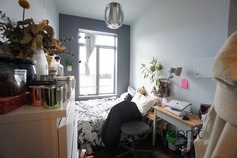 313 Wilson Ave, Apt 3L Image 6