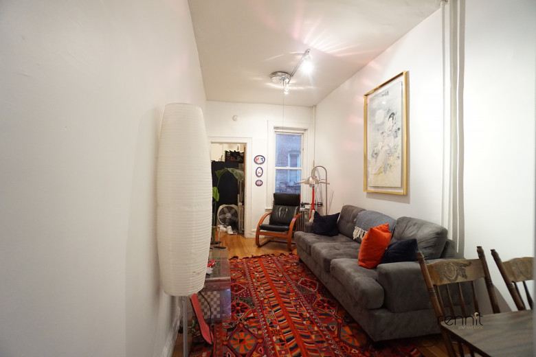 1350 Willoughby Ave, Apt 2R Image 1