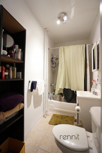 1350 Willoughby Ave, Apt 2R Image 7