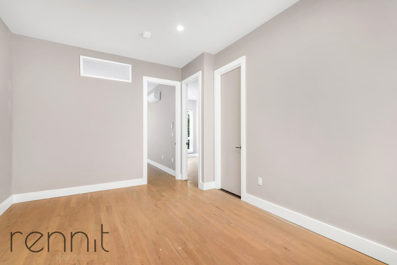 336 E 28th St, Apt 4B Image 5