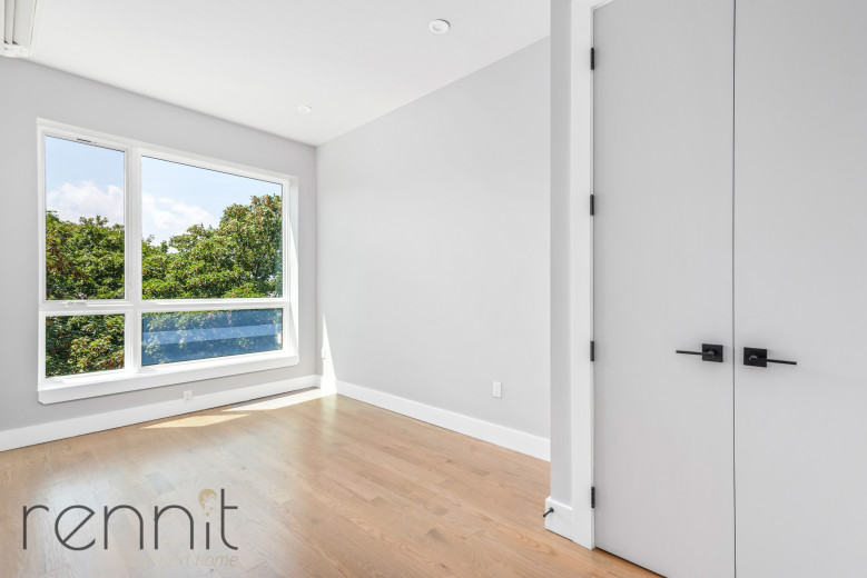 336 E 28th St, Apt 4B Image 6