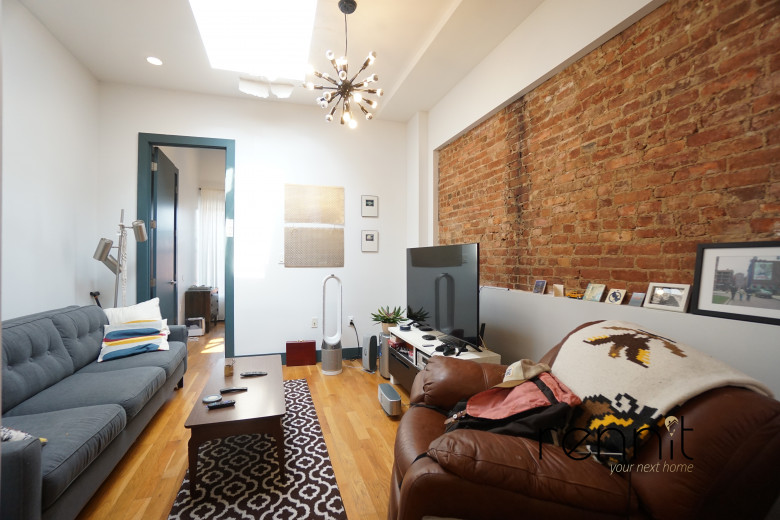 256 Malcolm X Blvd, Apt 4R Image 12