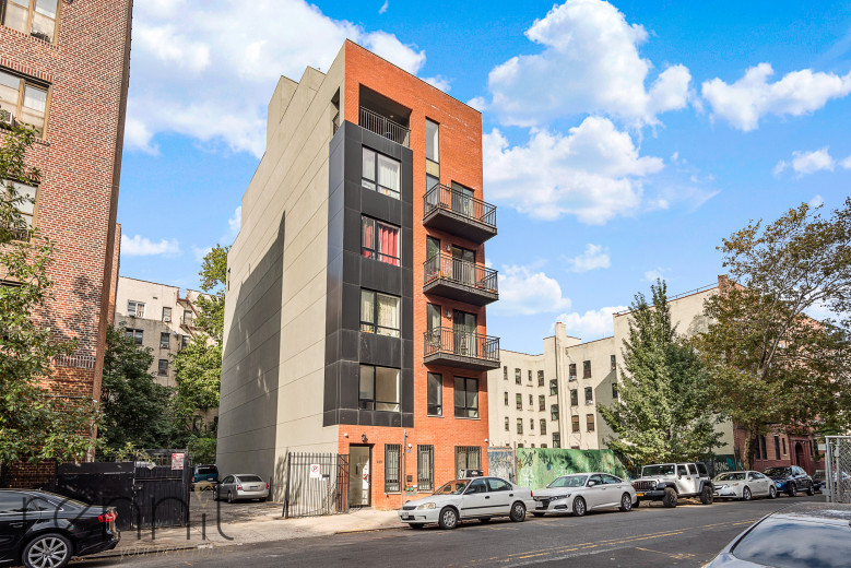 149 Clarkson Ave, Apt 1F Image 13