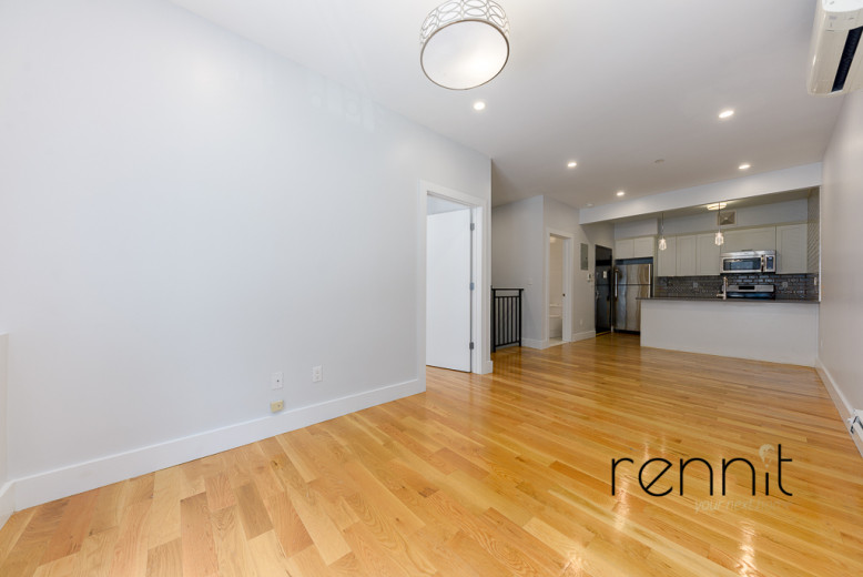 149 Clarkson Ave, Apt 1F Image 2