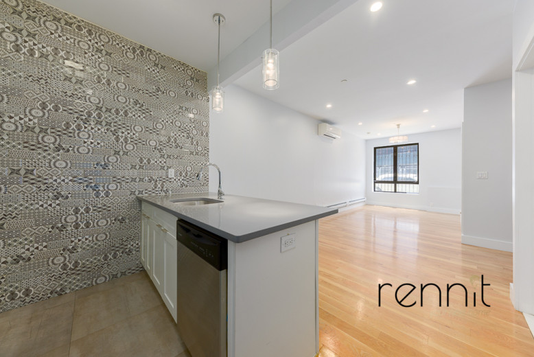 149 Clarkson Ave, Apt 1F Image 3