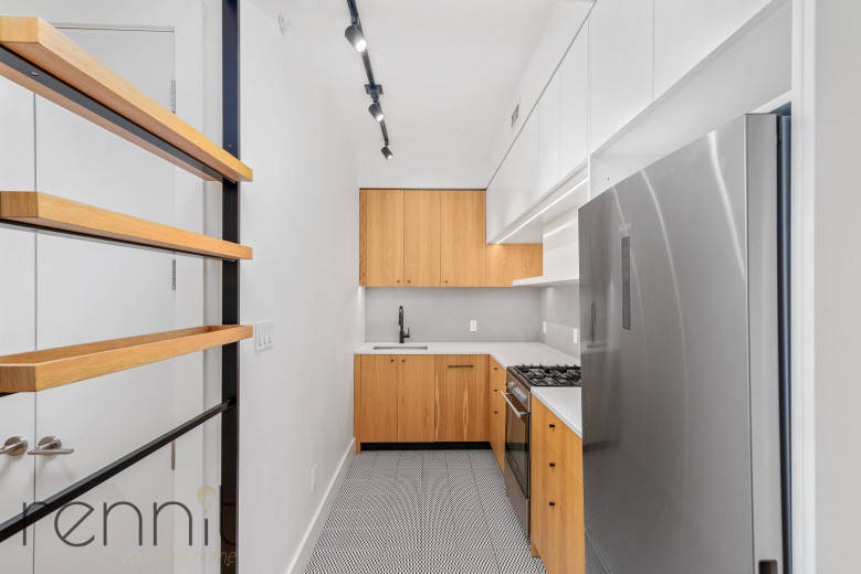 633 Marcy Ave, Apt 405 Image 2