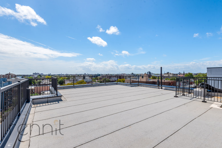 320 Linden Blvd, Apt 3F Image 9