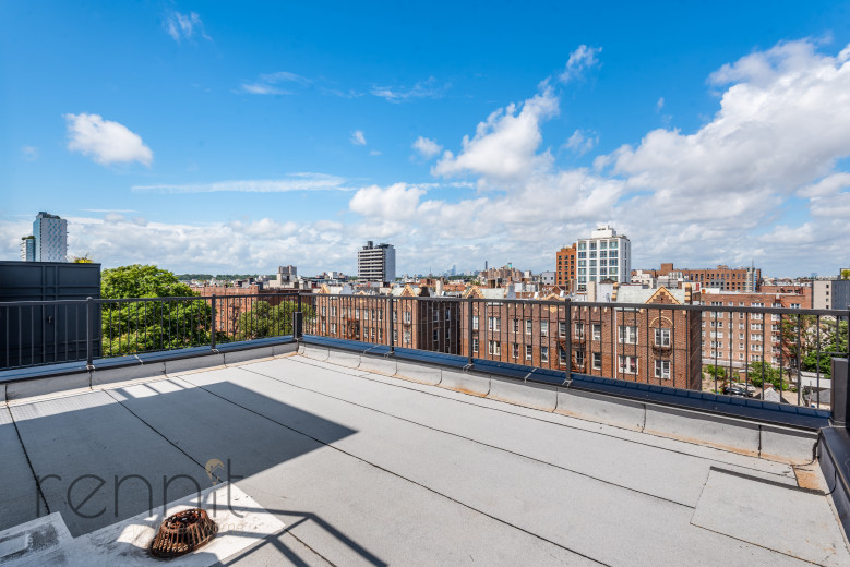 320 Linden Blvd, Apt 3F Image 15