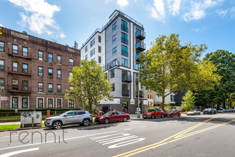 320 Linden Blvd, Apt 3F Image 18