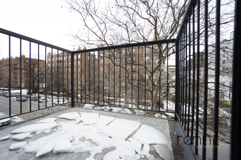 320 Linden Blvd, Apt 3F Image 4