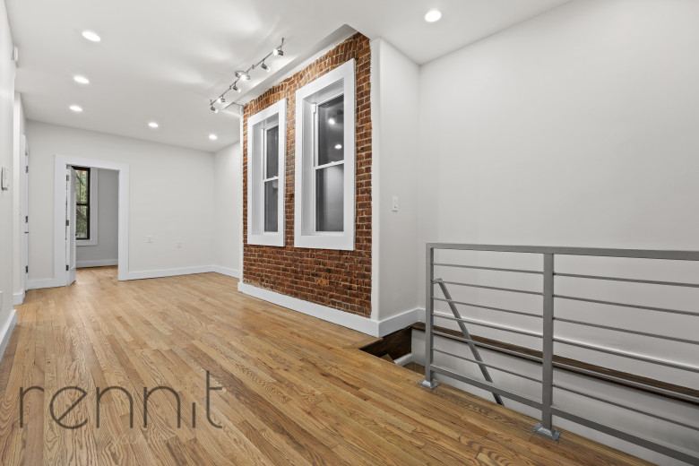 113 Dikeman St, Apt 1 Image 12