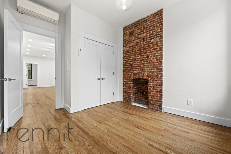 113 Dikeman St, Apt 1 Image 17