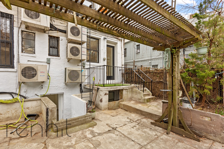 113 Dikeman St, Apt 1 Image 31