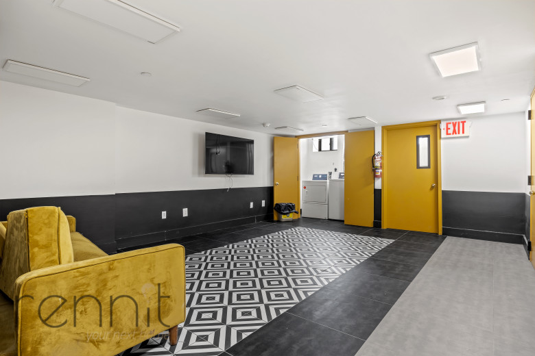 1160 Rogers Ave, Apt 4F Image 13