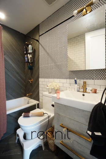 1160 Rogers Ave, Apt 4F Image 7