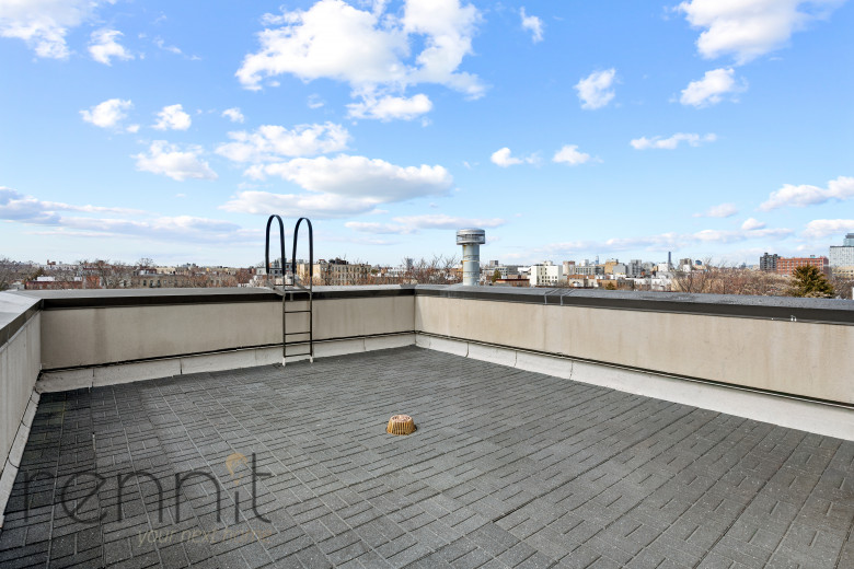 1160 Rogers Ave, Apt 4F Image 9