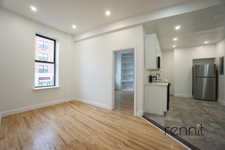 381 Myrtle Ave, Apt 2 Image 11