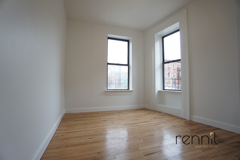 381 Myrtle Ave, Apt 2 Image 9
