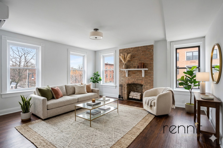 381 Myrtle Ave, Apt 3 Image 1