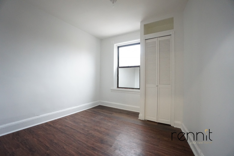 381 Myrtle Ave, Apt 3 Image 10