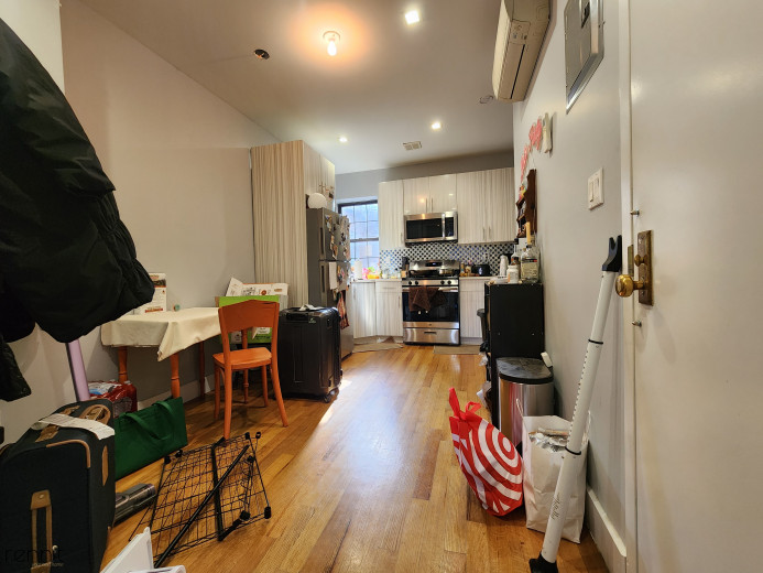 118 Marcus Garvey Blvd, Apt 1 Image 5