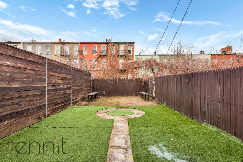 91 Somers St, Apt 1 Image 1