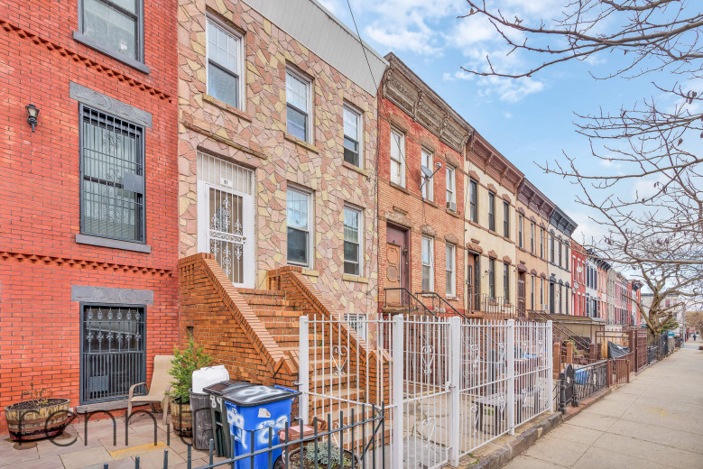 91 Somers St, Apt 1 Image 17