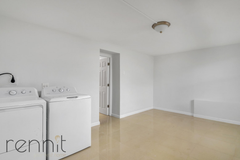 91 Somers St, Apt 1 Image 8