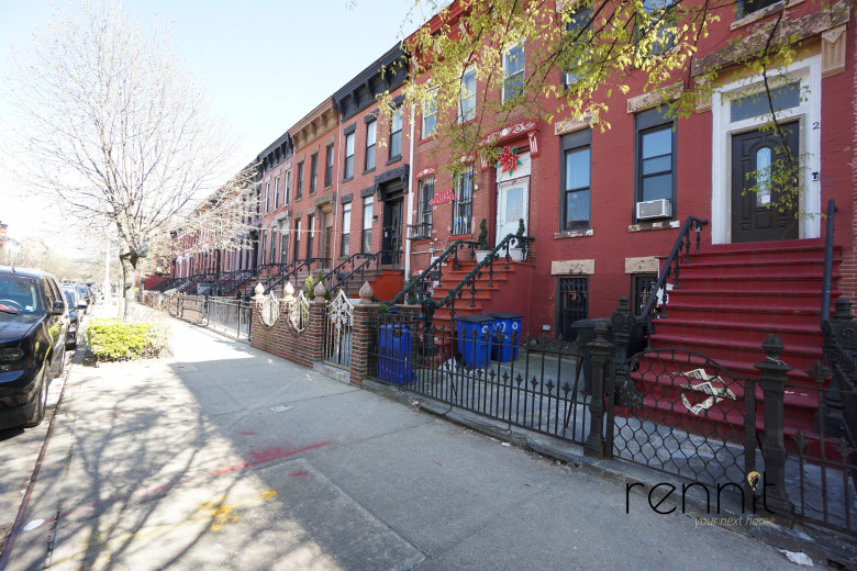 1002 Putnam Ave, Apt 1 Image 15